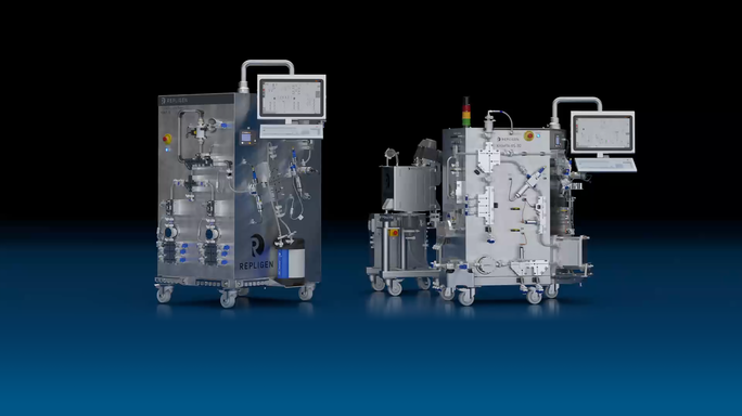 KRM 10 Chromatography system featured alongside KrosFlo RS 30 TFF system